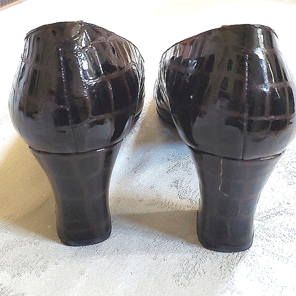 Etienne Aigner Brown Leather Heel Shoes Women's Size 10 - Picture 6 of 13